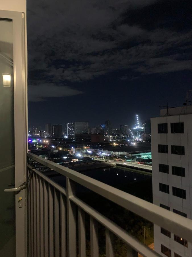 Staycation Shore 2 Moa Pasay Manila Exterior foto